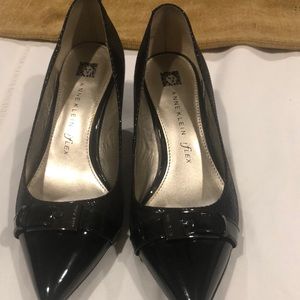 Anne Klein, black size6.5 heel